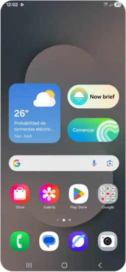 1. Desde la pantalla principal busque la opción Ajustes deslizando la pantalla hacia arriba.